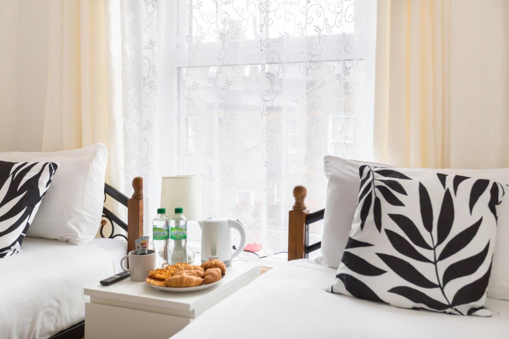 Wood Green Budget Rooms - Next To Mall & Metro Station - 10 Min To City Center London Eksteriør bilde
